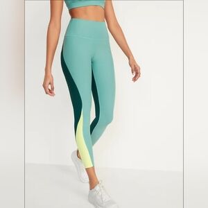 Old Navy High Waisted Women's Leggings